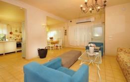 İZMİR ÇEŞME ALAÇATI’ DA ÖZEL HAVUZLU GÜNLÜK / HAFTALIK KİRAL