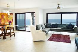 Bodrum Gündoğan Havuzlu Denize Sıfır Villa