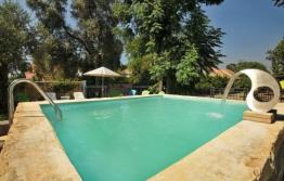 İZMİR ÇEŞME ALAÇATI’ DA ÖZEL HAVUZLU GÜNLÜK / HAFTALIK KİRAL