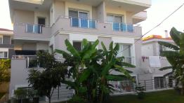 İzmir Alaçatı da Lüks Villa