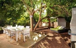 İZMİR ÇEŞME ALAÇATI’ DA ÖZEL HAVUZLU GÜNLÜK / HAFTALIK KİRAL