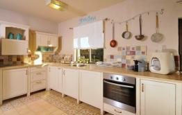 İZMİR ÇEŞME ALAÇATI’ DA ÖZEL HAVUZLU GÜNLÜK / HAFTALIK KİRAL