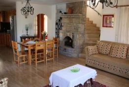 Çeşme’de Özel Havuzlu Müstakil Kiralık Villa